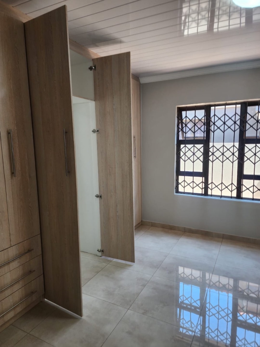 3 Bedroom Property for Sale in Flamwood North West